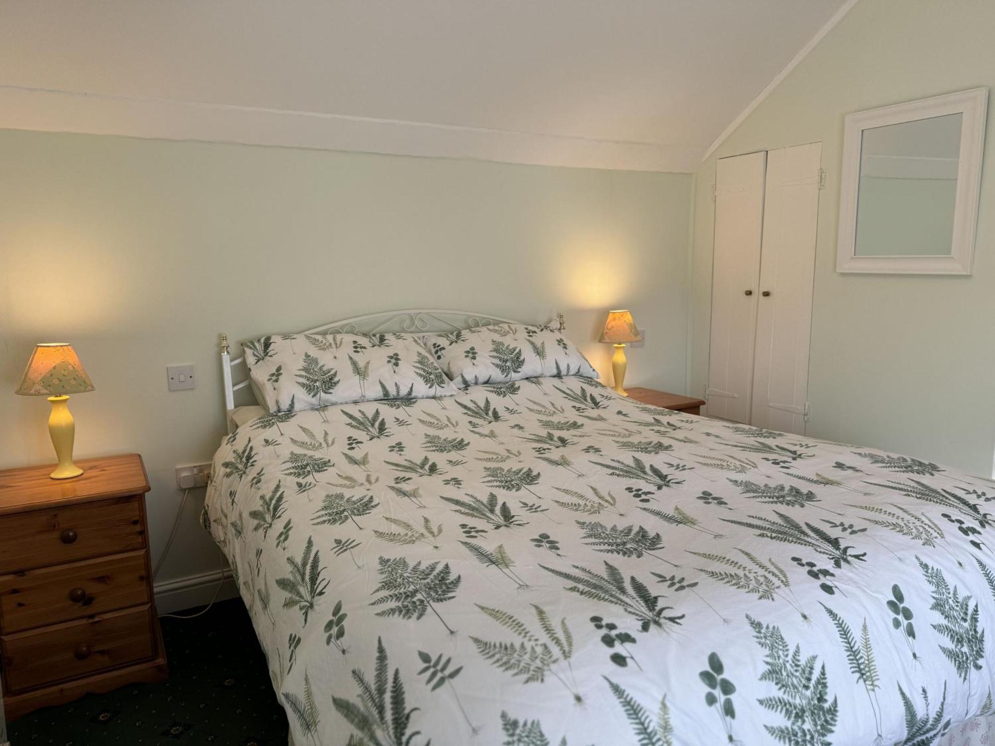 Greenswood Cottage - Cosy Cottage, Rural Location, Beautiful Landscaped Gardens With Pond And Lake Dartmouth Exterior photo