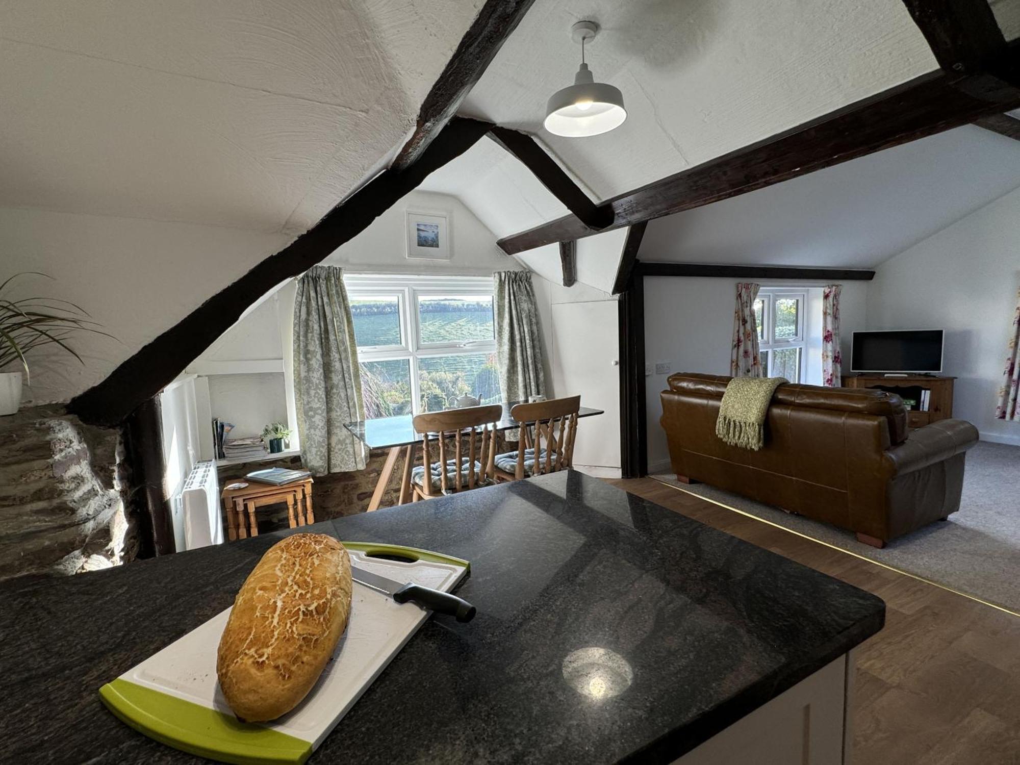 Greenswood Cottage - Cosy Cottage, Rural Location, Beautiful Landscaped Gardens With Pond And Lake Dartmouth Exterior photo